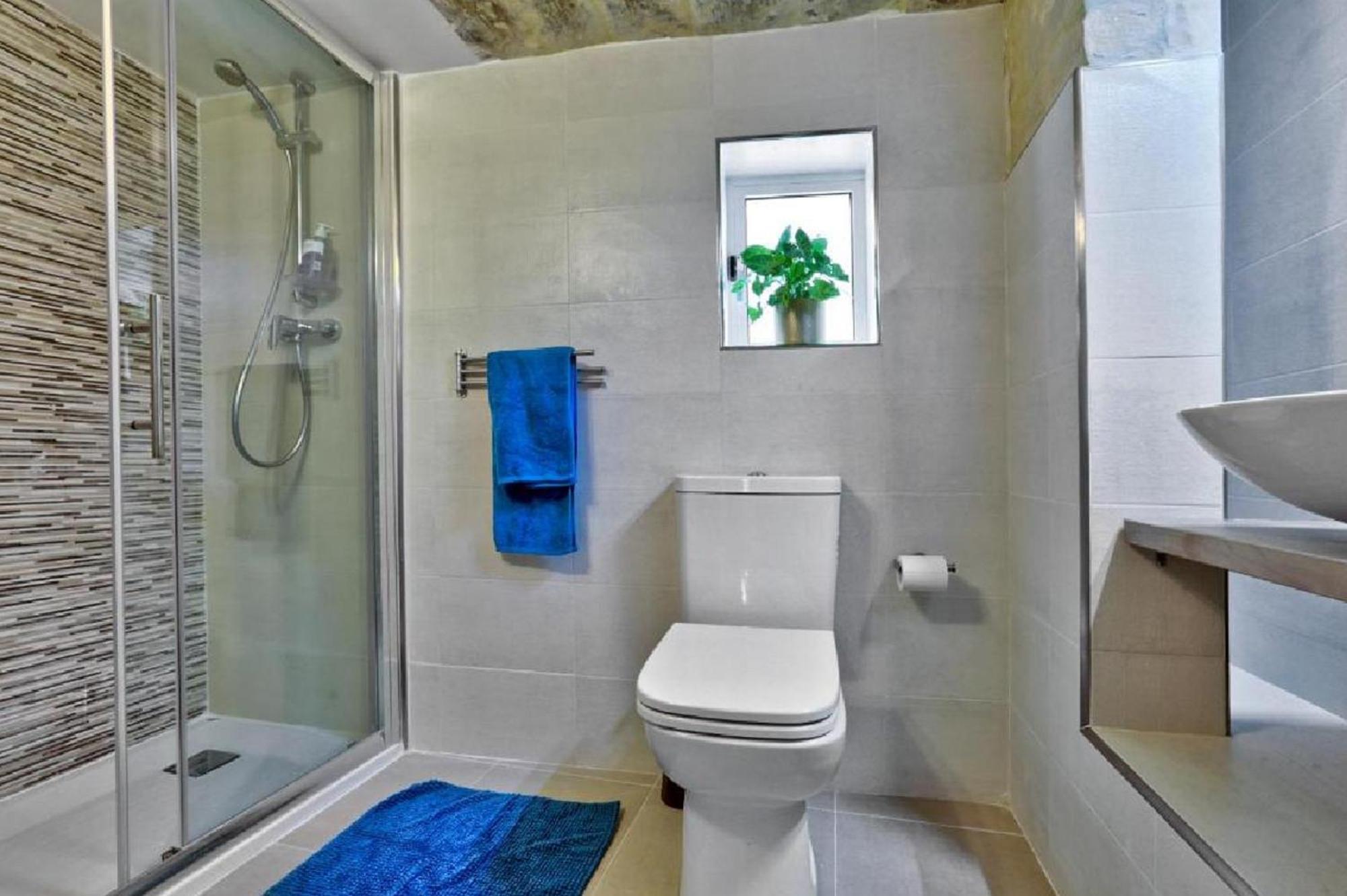 Exquisite 3-Bedroom Duplex Penthouse With Jacuzzi In Valletta Centre Exterior photo